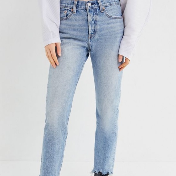 levi's wedgie mom jeans - Picture 1 of 7